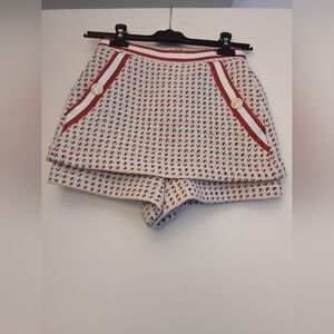 Maje Red and White Patterned Women's Skorts.Size 34